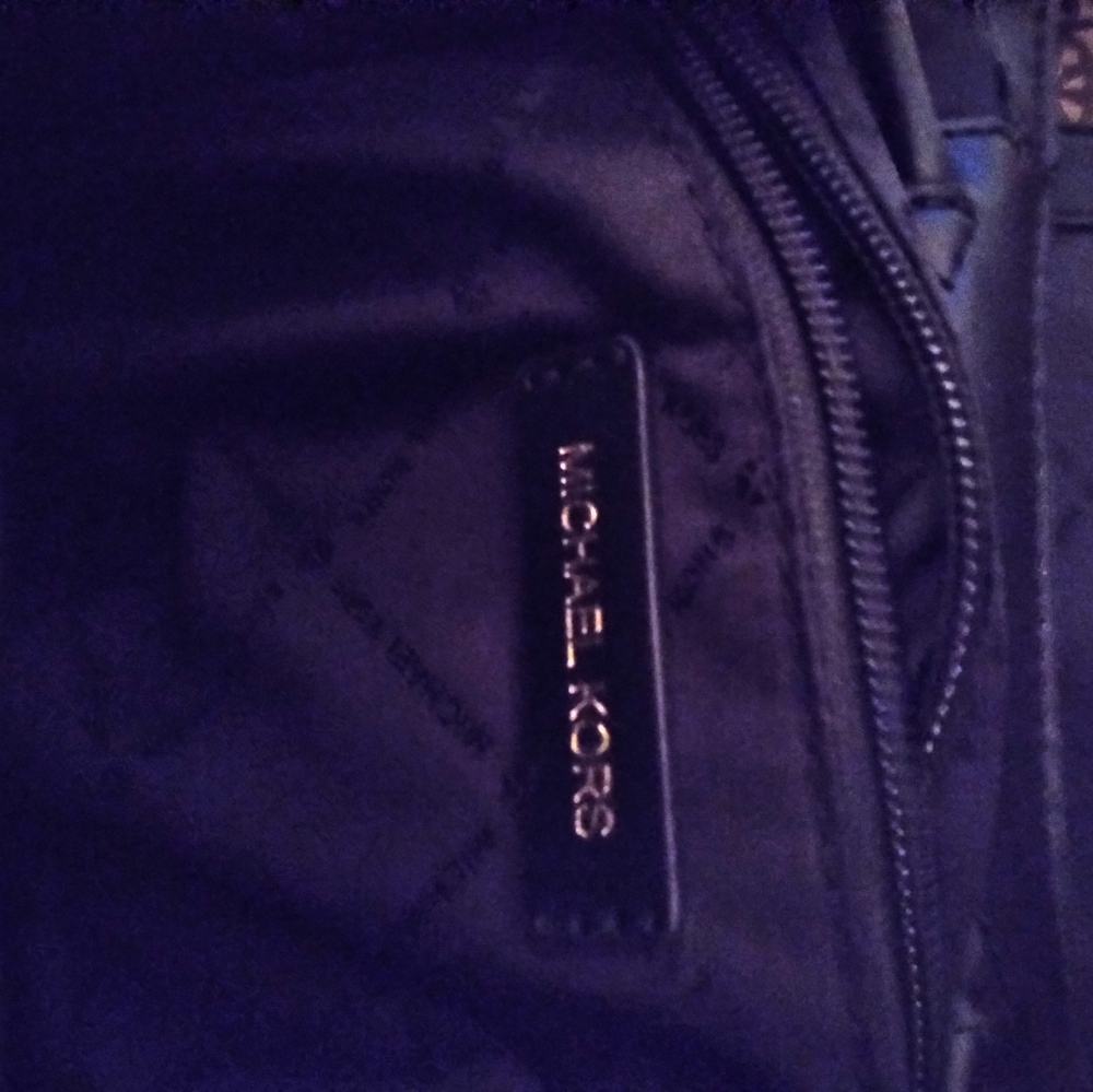 Purse - Picture 3 of 5